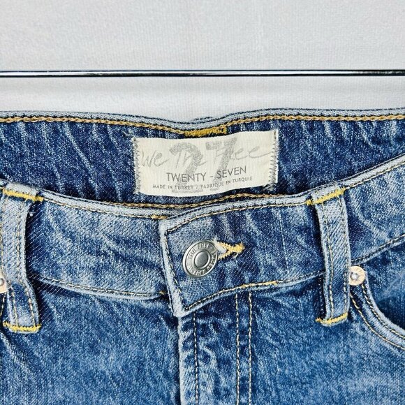 We The Free People Jeans Sz 27 (30x30) Blue Denim Distressed Straight Leg - Picture 9 of 13